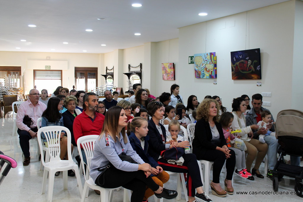 Entrega de premios a mejores expedientes y presentacion de Microrrelatos